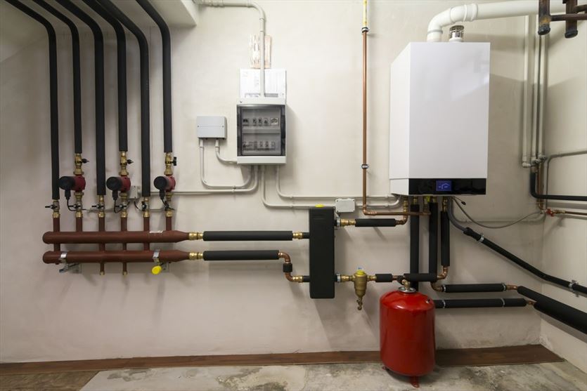Montaż kotłowni, pomp ciepła, klimatyzacji, przyłączy gazowych i kanalizacji, Michał Cieszyński Innowacyjne Instalacje Grzewcze, Szymbark